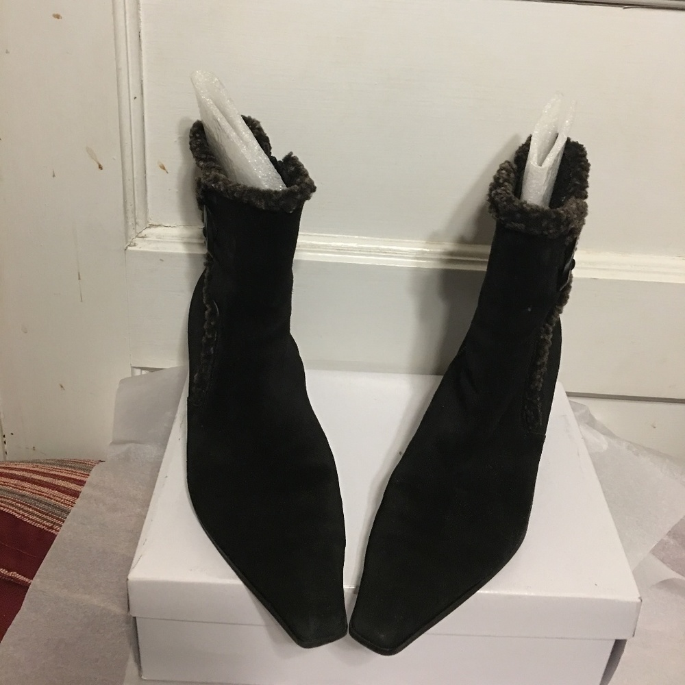 Stuart Weitzman "Bootisima" black sport suede boot